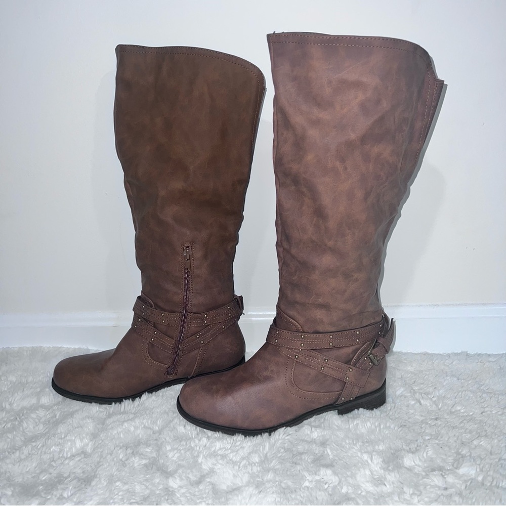 Classic Brown XOXO Cowgirl Riding Boots with Stud Buckle - Picture 3 of 13